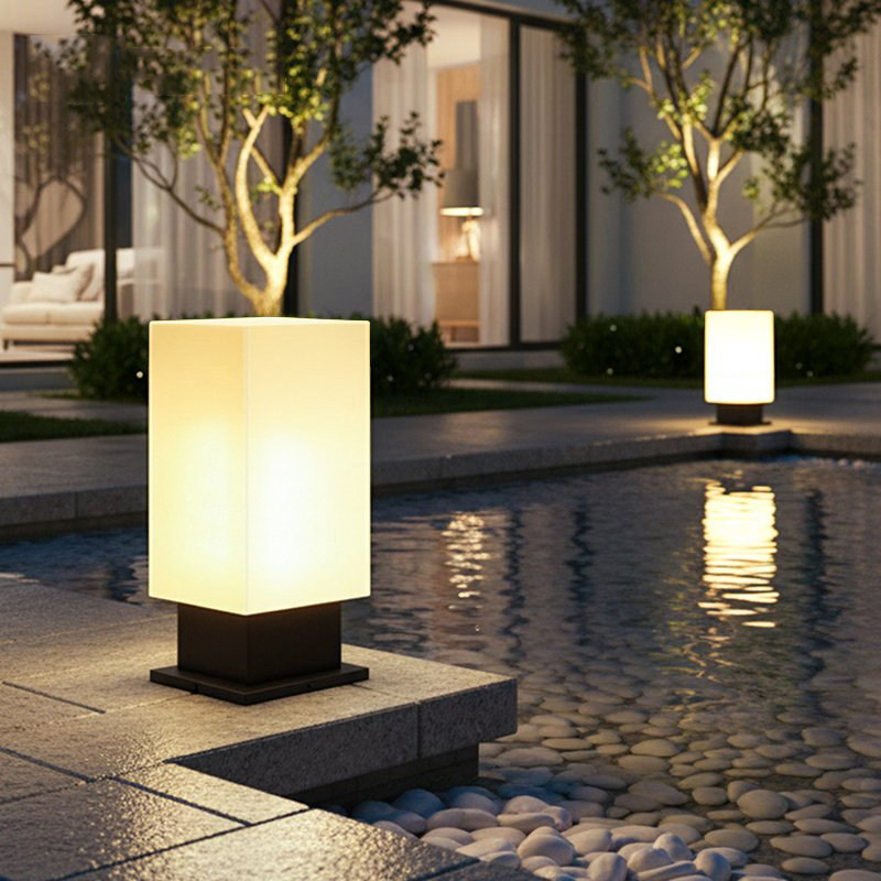 Świecąca lampa podłogowa, sola – Outdoor Lighting Art recenzja i cena