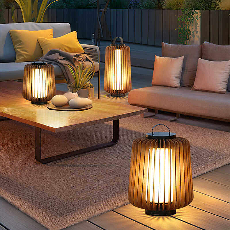 Świecąca lampa podłogowa, sola – Outdoor Lighting Art recenzja i cena